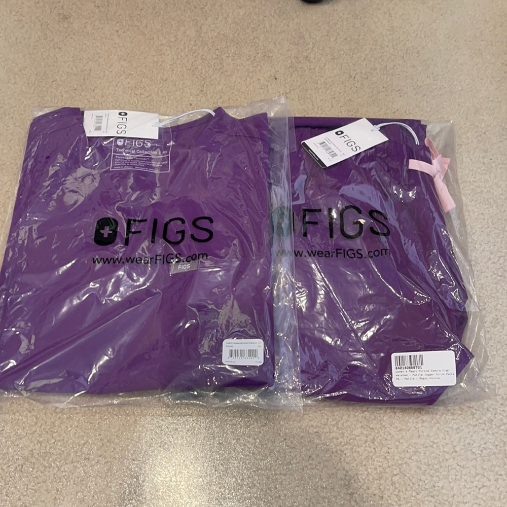 FIGS Scrub Set: Catarina/Zamora HW (magic purple)